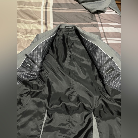 Men’s Suit (2 pc) in Grey - Picture 3 of 6